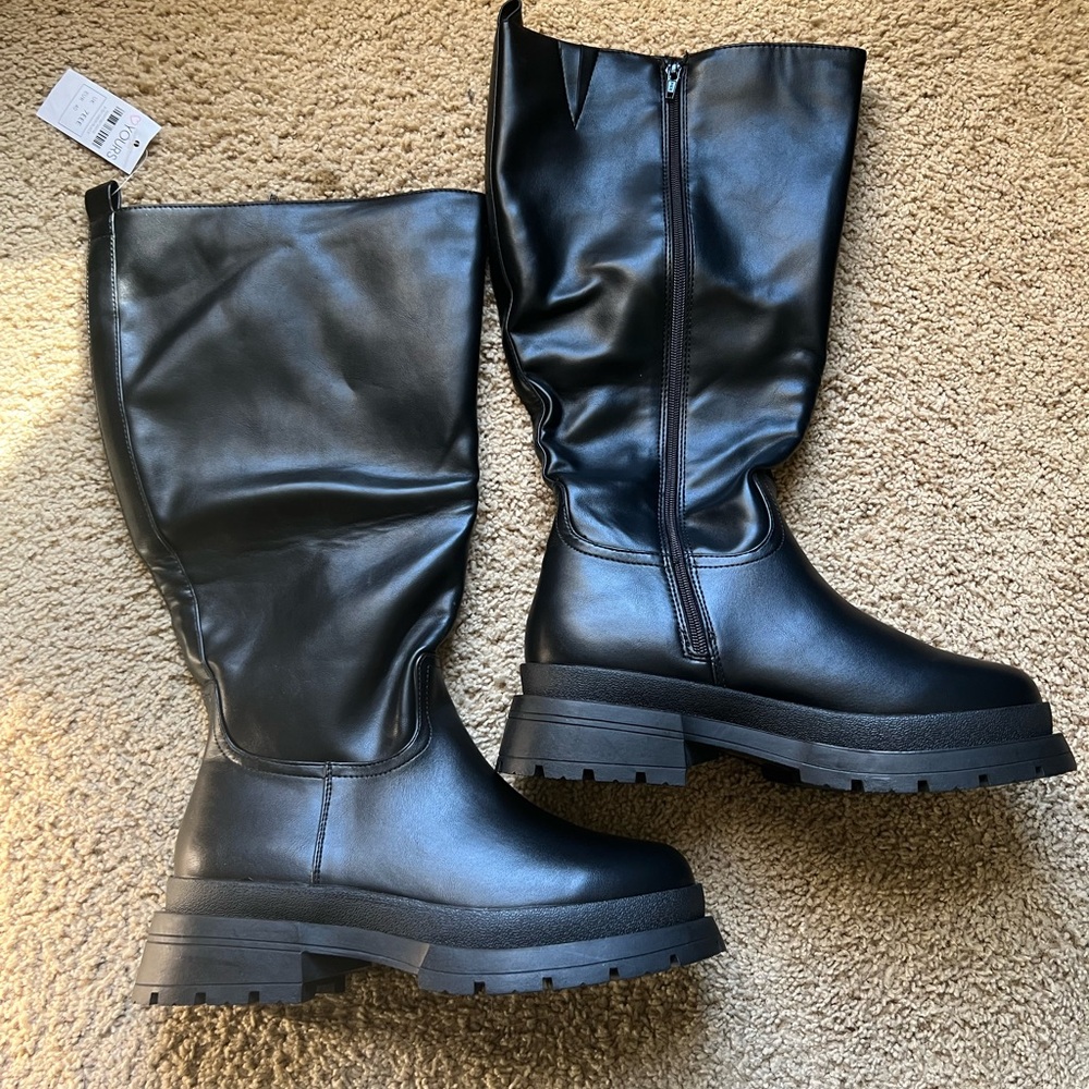 Easy street black boots